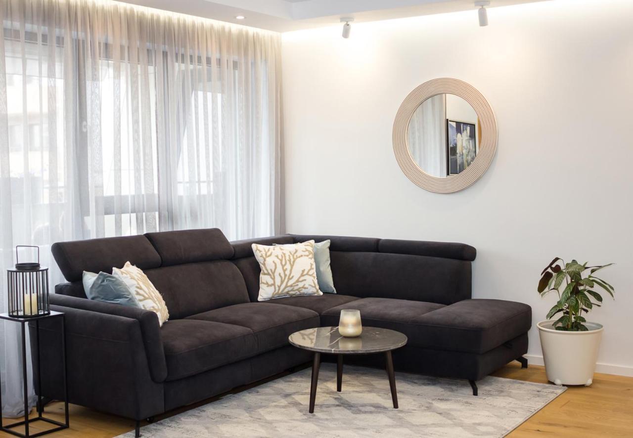 Sea&City Deluxe Apartment - Top Center Varna By Flat Mаnager ภายนอก รูปภาพ
