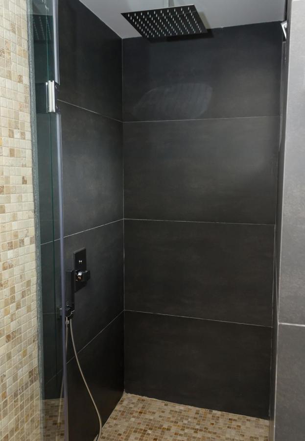 Sea&City Deluxe Apartment - Top Center Varna By Flat Mаnager ภายนอก รูปภาพ