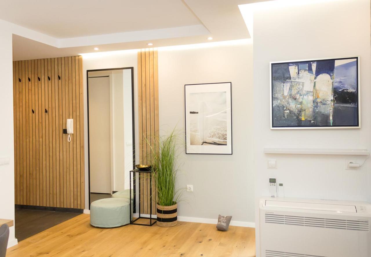 Sea&City Deluxe Apartment - Top Center Varna By Flat Mаnager ภายนอก รูปภาพ
